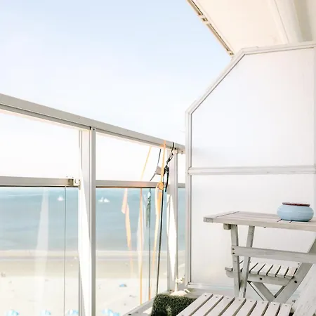 Dare To Be Different *